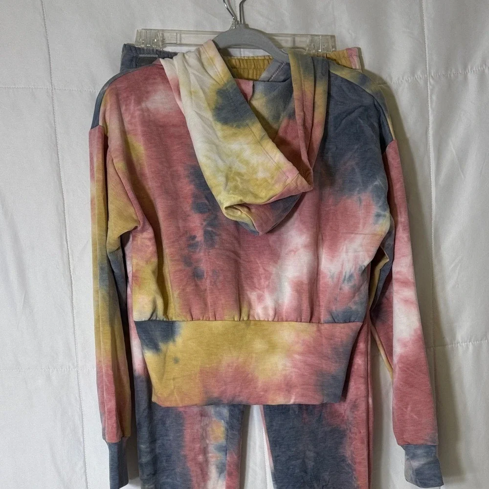 Fashion Me Tie Dye Hoodie Jogger Set Medium Soft‎ Lounge Set Made USA